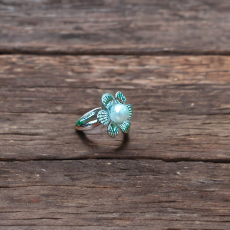 Pearl ring